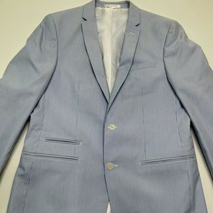Men’s Andrew Fezza striped slim fit cotton/polyester suit 42L.